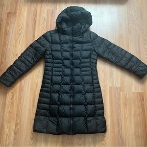 Women’s Black (M) North Face Parka